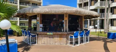 * Heated Pool * Sleeps Many Beachfront Resort - image 174 of 180