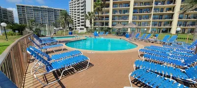 * Heated Pool * Sleeps Many Beachfront Resort - image 165 of 180