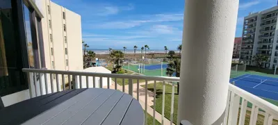 * Heated Pool * Sleeps Many Beachfront Resort - image 50 of 180