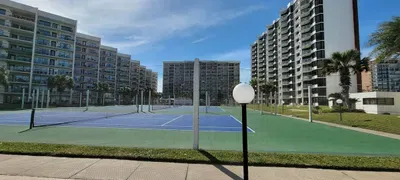 * Heated Pool * Sleeps Many Beachfront Resort - image 62 of 180