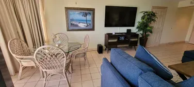 * Heated Pool * Sleeps Many Beachfront Resort - image 48 of 180