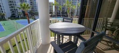 * Heated Pool * Sleeps Many Beachfront Resort - image 55 of 180