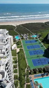 * Heated Pool * Sleeps Many Beachfront Resort - image 120 of 180