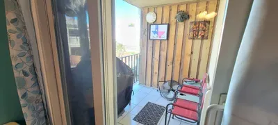 * Near Beach * Cute & Cozy Pool - image 21 of 75