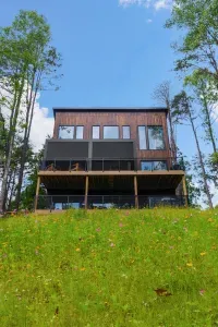 Wildflowers back of villa.jpeg