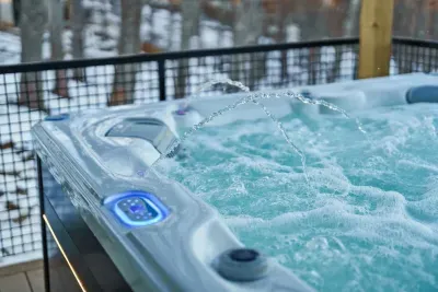 7-person Hot tub