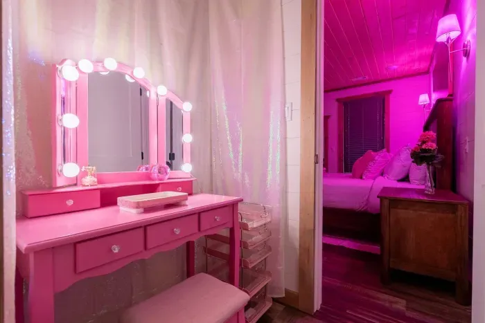 Your glam moment awaits.