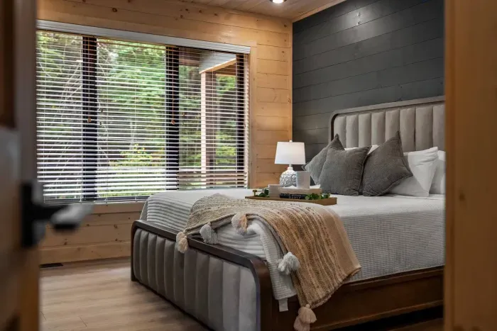 Soft tones, layered textures, and a modern mountain feel — the perfect retreat after a day of adventure.