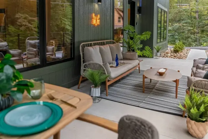 Little touches everywhere you look