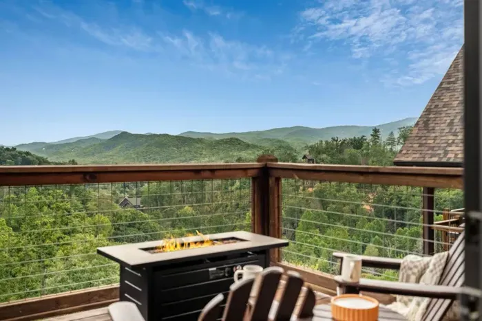 Gather around the fire pit on the upper deck and soak in the mountain air. Enjoy a cup of coffee or glass of wine.