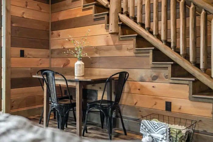 Just a few extra seats for the guests to enjoy their food or drinks.