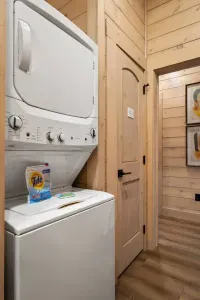 We’ve stocked the laundry area with convenient detergent pods and fresh-scented dryer sheets to make washing easy and hassle-free during your stay. Just toss them in and enjoy clean, cozy clothes anytime.