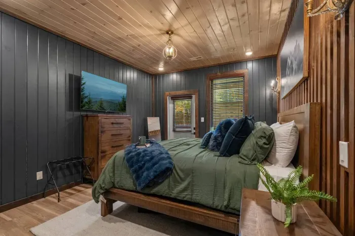 Roll out of bed and wander right outside—vacation mode on.