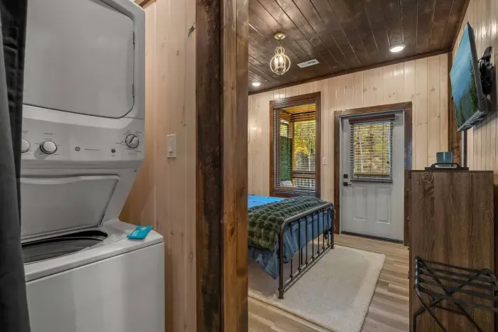 Washer + dryer for easy stays