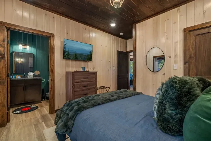 Private ensuite bathroom for added comfort