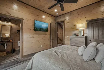 Unpack, unwind, and make yourself at home in the master suite—featuring a king bed, bedside table, room for your clothes, and your own en suite bathroom for privacy and comfort.