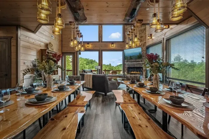 Luxury dining for 20 people.