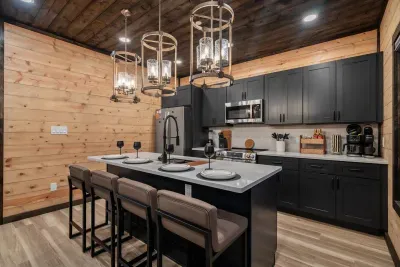 Modern, fully equipped kitchen with spacious island seating