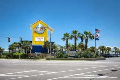 Walk to the heart of Gulf Shores! The Hangout is only 10 a minute walk away – perfect for live music, beachfront dining, and unforgettable memories.