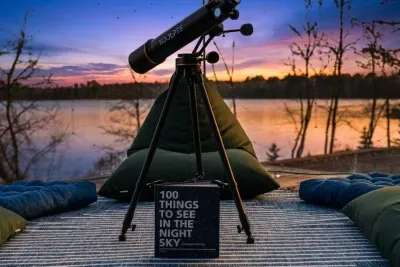Golf Sim, Sauna, Lakefront Hot Tub & Stargazing - image 15 of 97