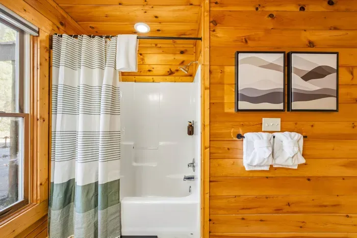 Bathtub located on the main level.