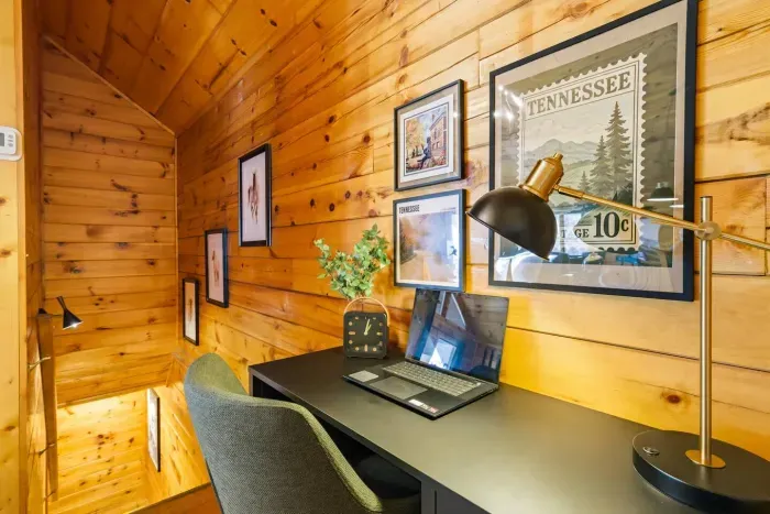 Dedicated main-level workspace with ultra-fast 500 Mbps Wi-Fi.