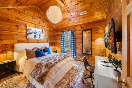 Pigeon Forge Pet-Friendly Cabins