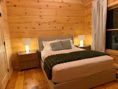 Amber Ridge Retreat
