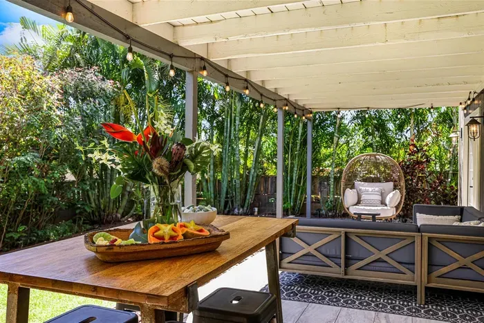 Outdoor dining area
