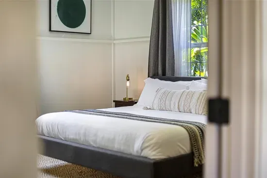 Private 4BR Home | The Blue Door on Church Street