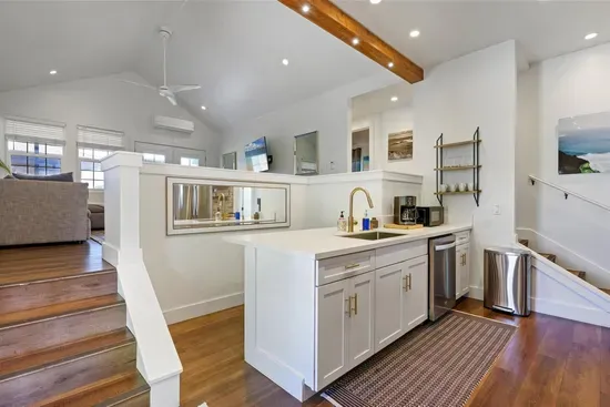Private 4BR Home | The Blue Door on Church Street