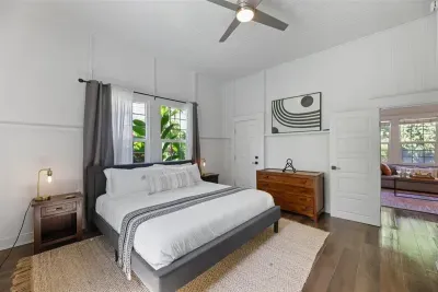 Private 4BR Home | The Blue Door on Church Street - image 61 of 154