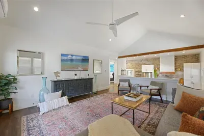 Private 4BR Home | The Blue Door on Church Street - image 33 of 154