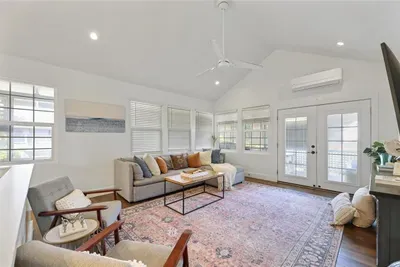 Private 4BR Home | The Blue Door on Church Street - image 31 of 154