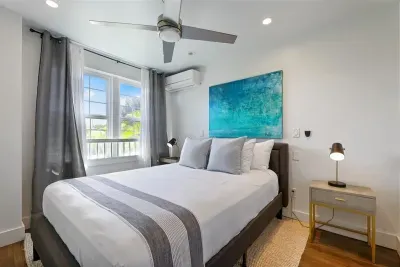 Two Bedroom Suite | The Blue Door on Church Street - image 13 of 49