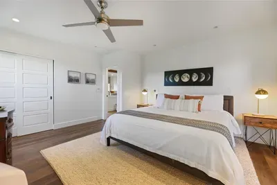 Two Bedroom Suite | The Blue Door on Church Street - image 16 of 49