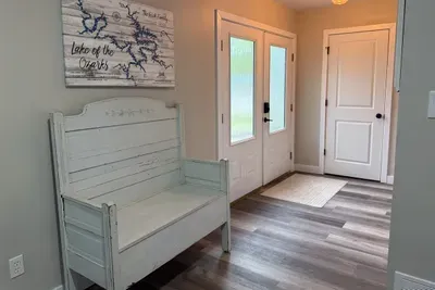 Entry way