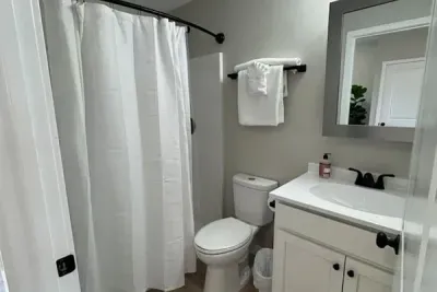 Kapilana - Bear Unit E- Lakefront! W/Boat Rental - image 10 of 18