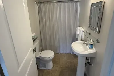 Full bathroom