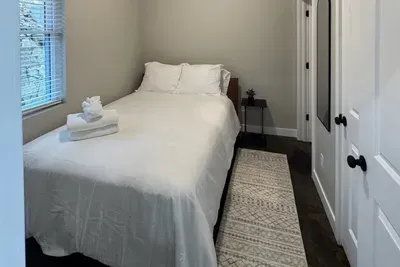 Queen size bed