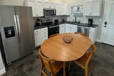 Kapilana - Cactus Unit A- Lakefront w/ Boat rental - image 8 of 23
