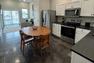 Kapilana - Cactus Unit A- Lakefront w/ Boat rental - image 7 of 23