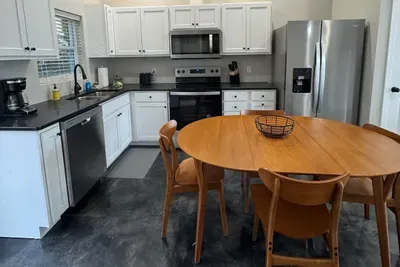 Kapilana- Deer Unit B - Lakefront! - w/Boat rental - image 6 of 21
