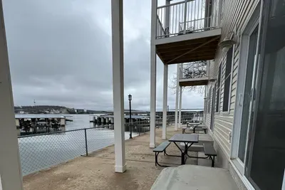 Kapilana- Deer Unit B - Lakefront! - w/Boat rental - image 20 of 21