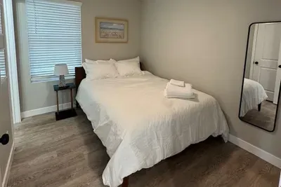 Kapilana Beach Unit I - Lakefront! w/Boat rental - image 6 of 15