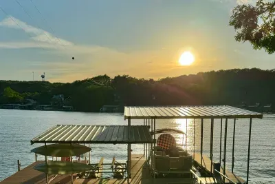 Sunset lake retreat: kayaks & NEW: boat rental! - image 17 of 35