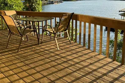 Sunset lake retreat: kayaks & NEW: boat rental! - image 35 of 35
