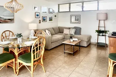 Maui Sunset Oasis - Top Unit w/AC - image 8 of 40