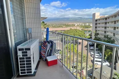 Maui Sunset Oasis - Top Unit w/AC - image 28 of 40