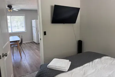 Queen bed